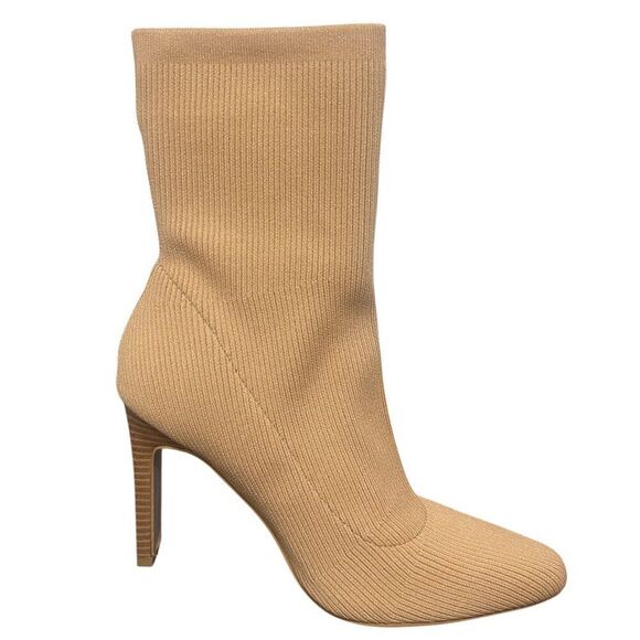 Journee Collection Women's Elissa Booties - Picture 1 of 4